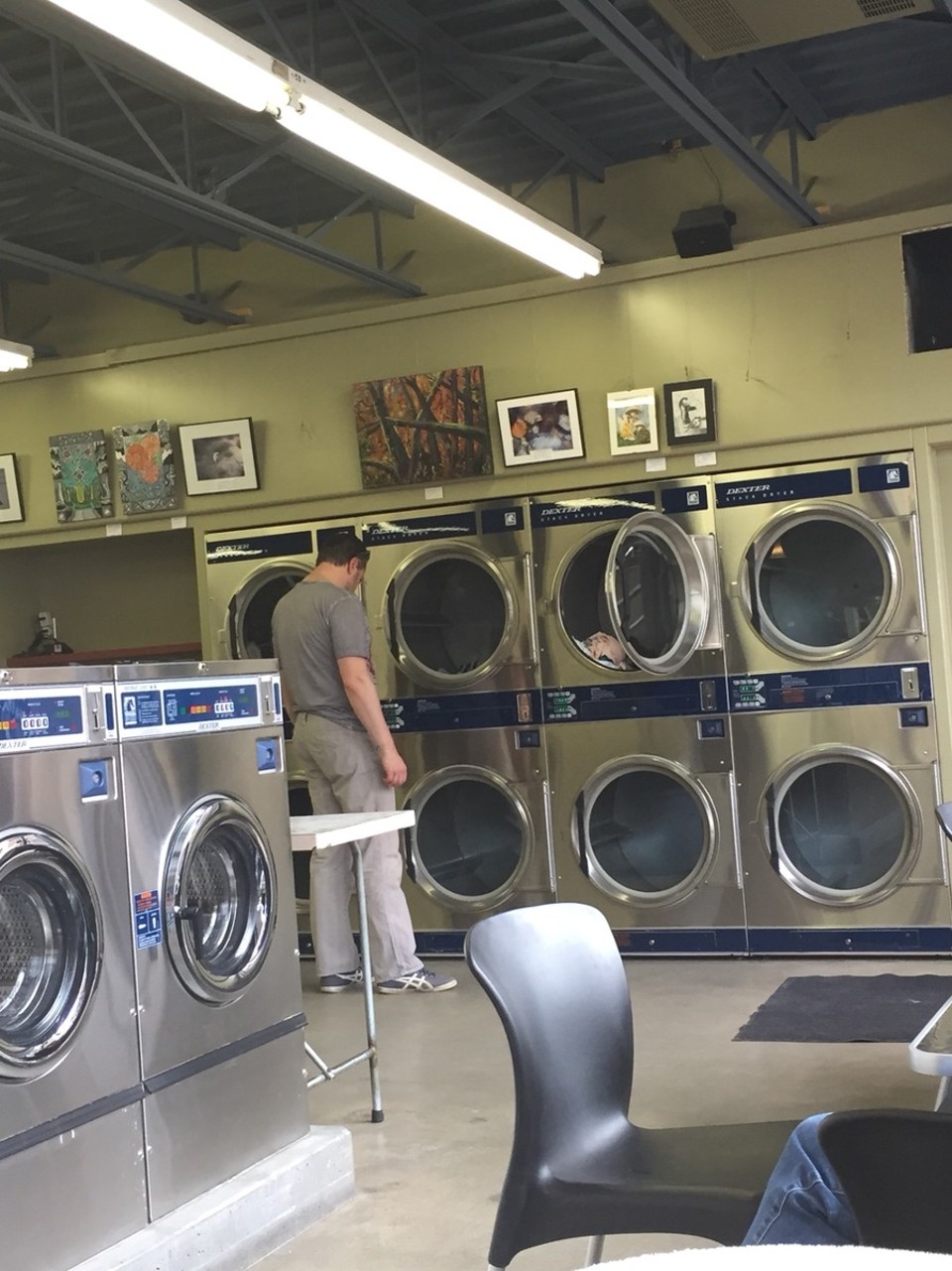 Canada - Jasper - Een 'Tim' bij het washok!