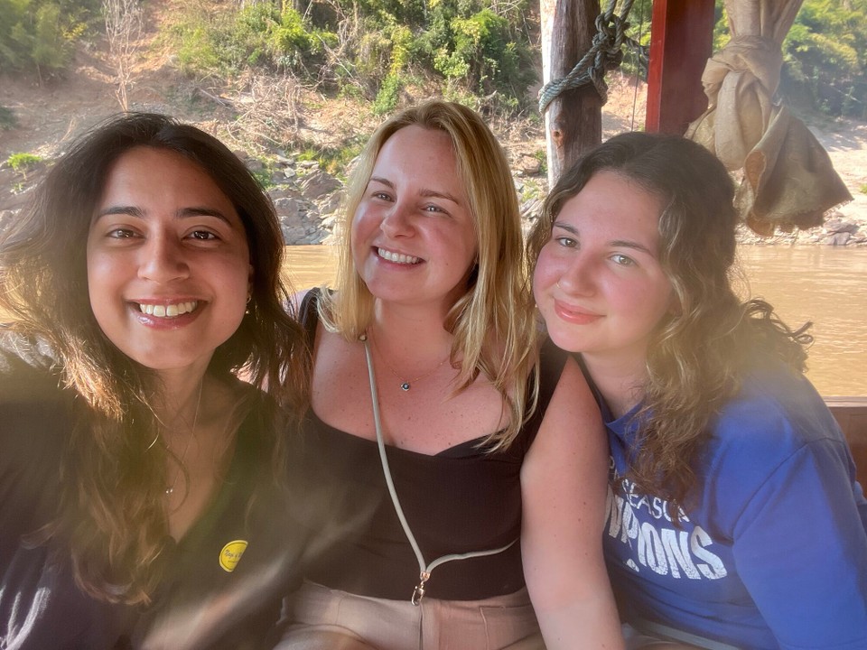 Laos - Pakbeng - The se Asia trio :) 