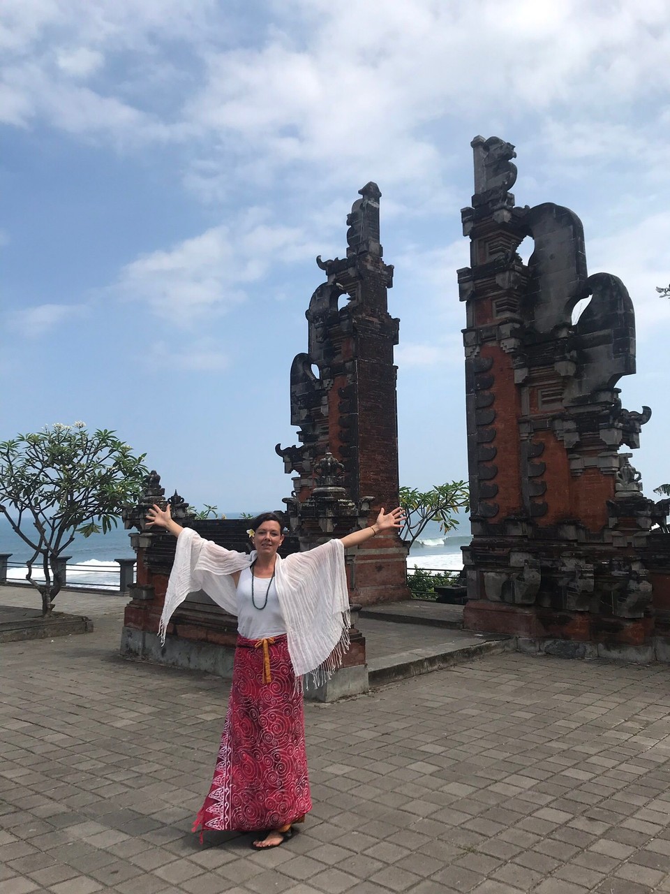 Indonesien - Jembrana - Das ist jetzt wirklich das letzte SimoneTempelBild!
