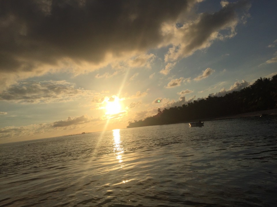  - Sablayan, Occidental Mindoro - Chasing the sun