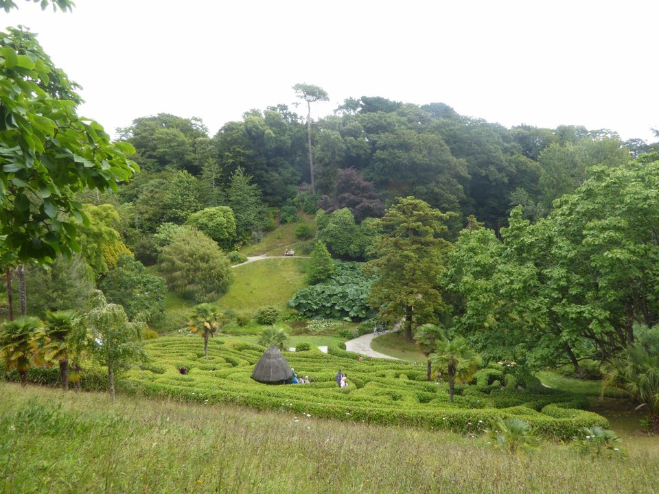 United Kingdom - Falmouth - Alfred and Sarah had 12 children, so their focus was adventure and play as well as relaxation and reflection. Today there is lots to entertain, including the cherry laurel maze and Giant’s Stride rope swing.