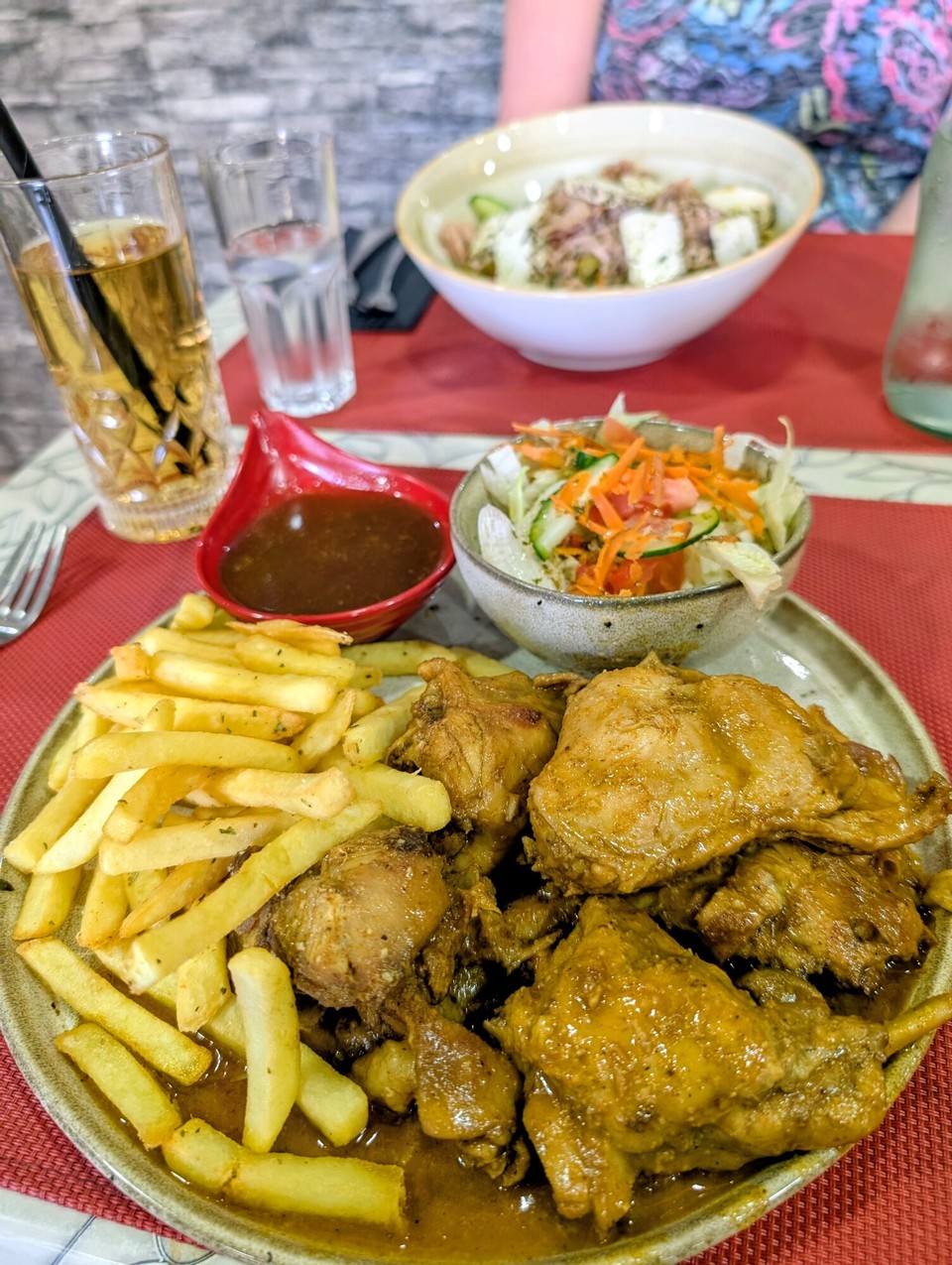 Malta - Rabat - Nach so viel Geschichte stärken wir uns mit traditionell maltesisch zubereitetem Kaninchen.