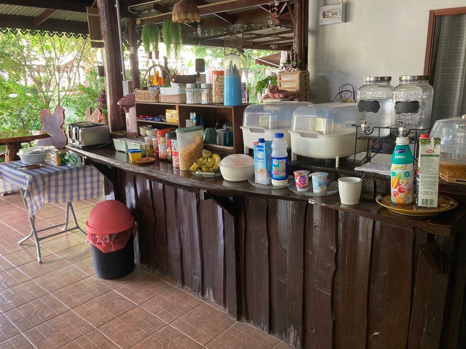Thailand - Phetchaburi - Frühstück inklusive 😎