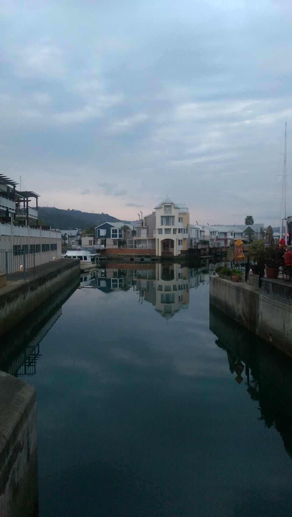 Südafrika - Knysna - Abendspaziergang in Knysna....