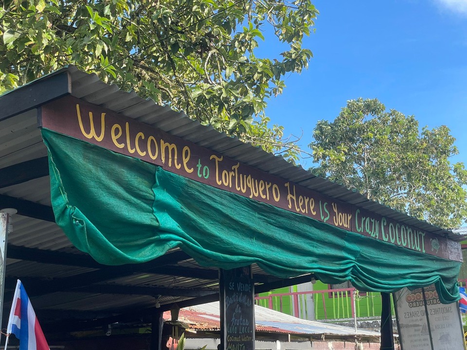 Costa Rica - Pococí - Am Nachmittag ging es noch für eine kleine Stadtführung nach Tortuguero 