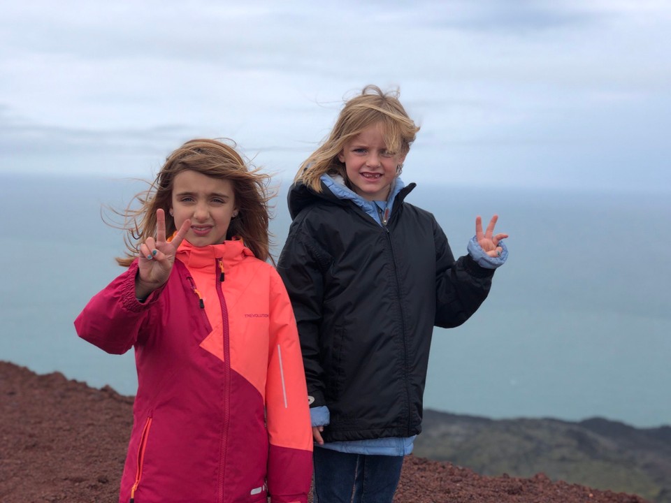 Island - Vestmannaeyjar - Endlich ganz oben angekommen. 😄