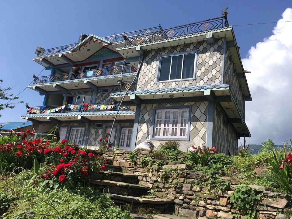 Nepal -  - Unsere letzte Lodge auf unserem Trek. Ein sehr gemütlicher Ort um den Tag ausklingen zu lassen.