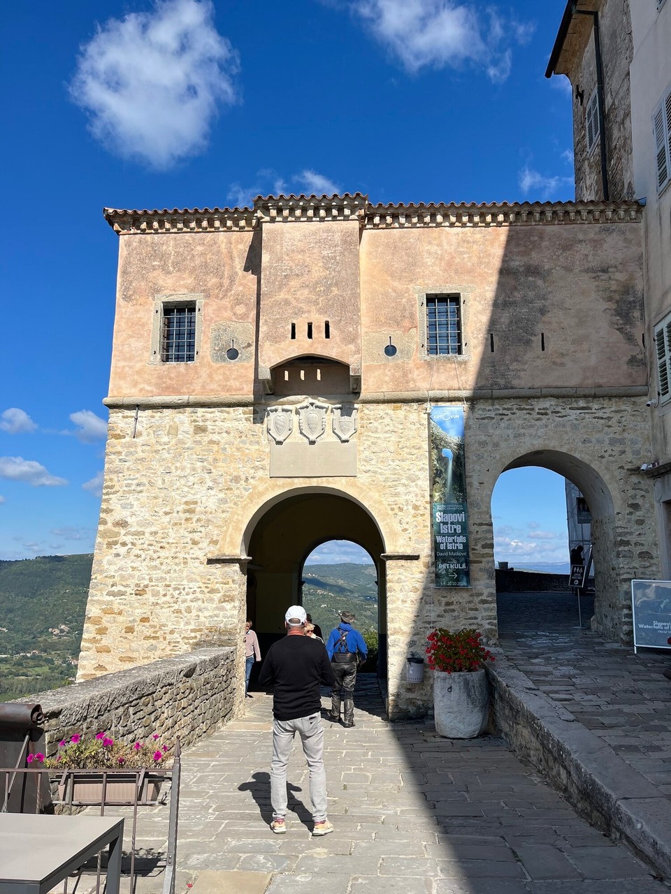 Kroatien - Oprtalj - 