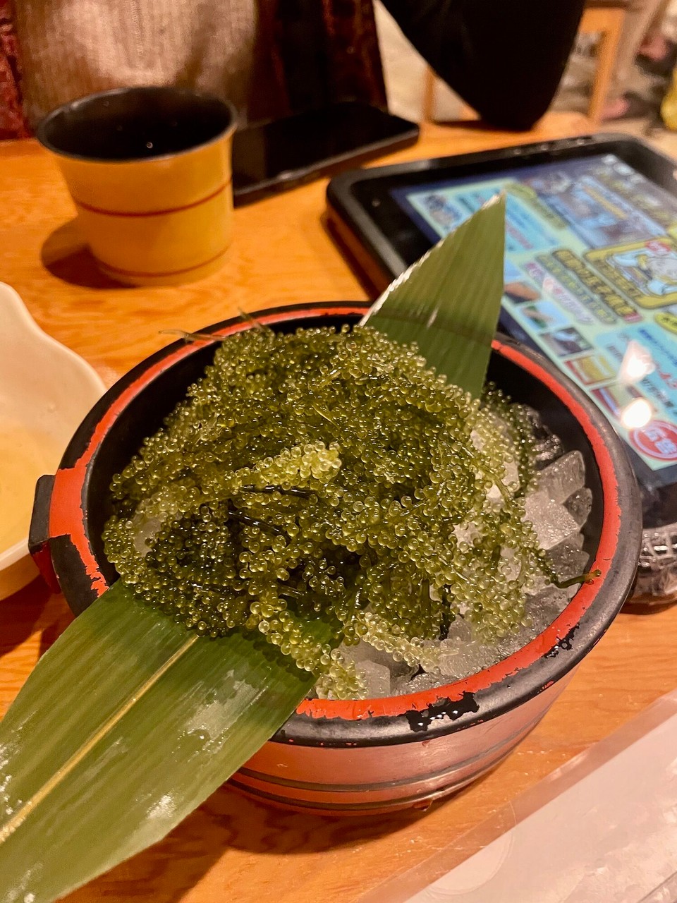 Japan - Okinawa - Meerestruube, nöd so miis ehrlichgseit