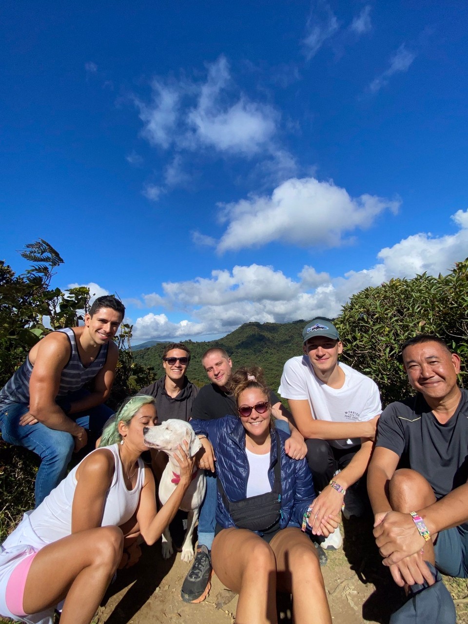 Costa Rica - San Ramón - Wanderung zum höchsten Punkt Monteverdes. 4 km Weg und 1 km Höhenmeter