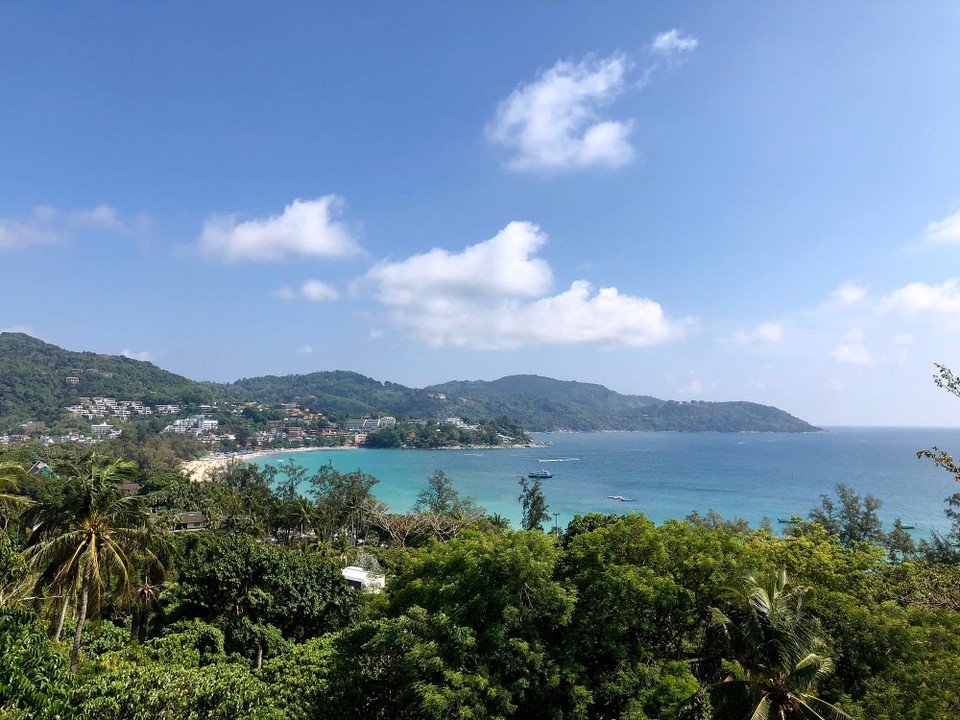 Thailand - Karon - Blick von unserem Balkon ☀️