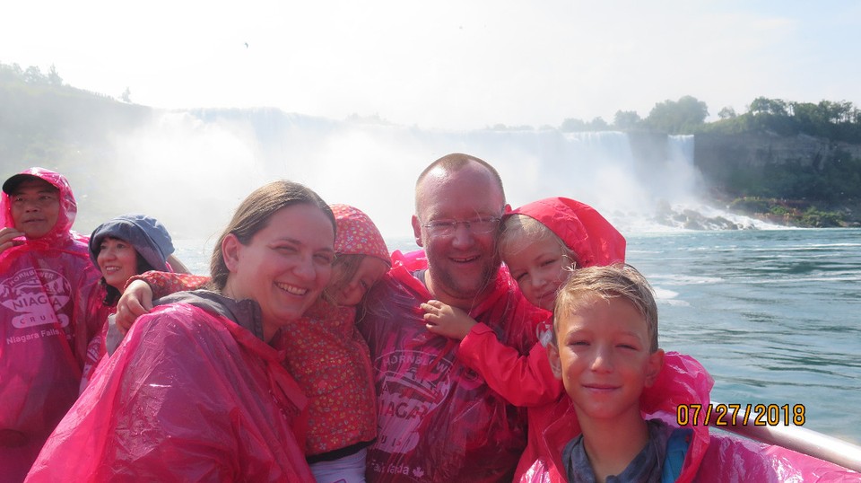 Kanada - Niagara Falls - Alle in der Dusche