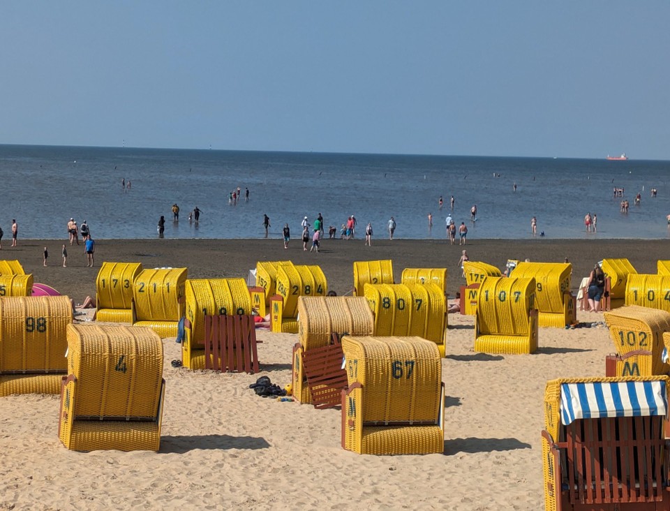 Deutschland - Cuxhaven - Und natürlich Daaaaaaankeschön an Euch, die Ihr hier wieder so begeistert mitgelesen habt. Es war mir ein Fest!!!!! Jetzt verabschiede ich mich noch ein paar Tage an den Strand und freue mich, Euch alle bei guter Gesundheit und Laune wieder zu treffen. Tschüss 😘 
