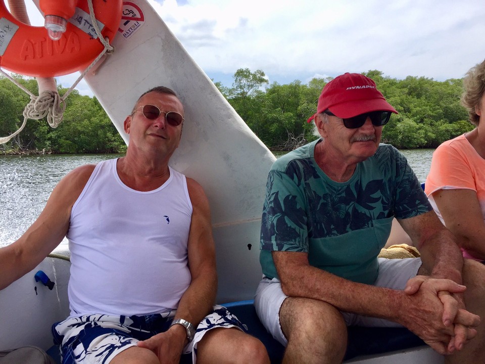 Brasilien - Cairu - Schnellboot