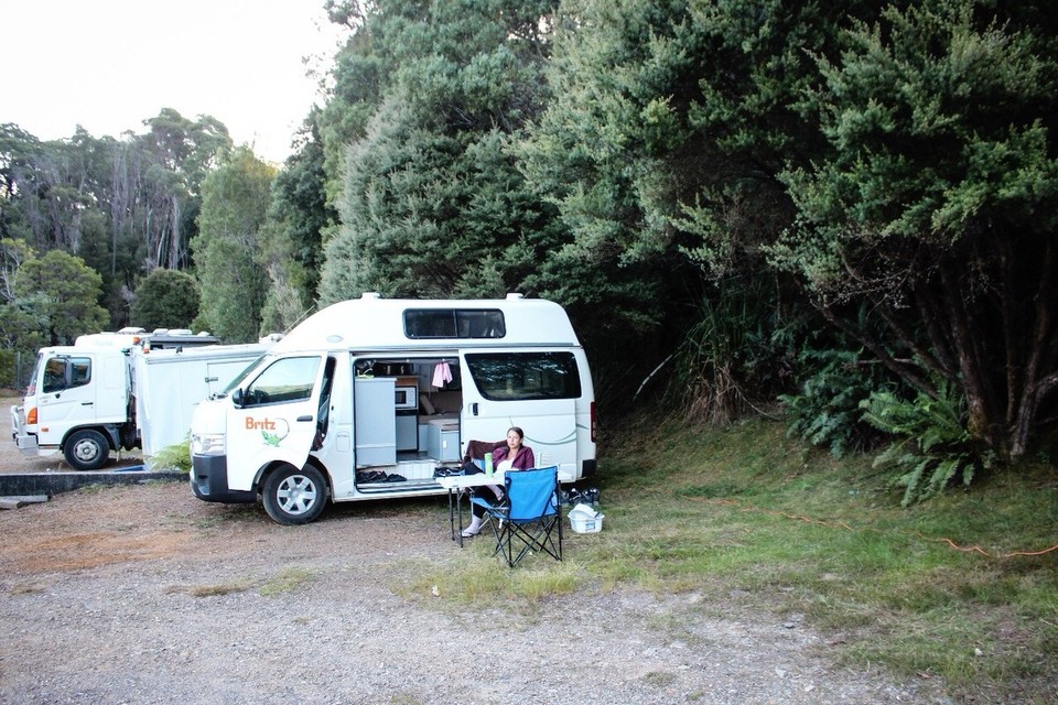 Australien - Rosebery - Nach dem Trek am späten Nachmittag angekommen...