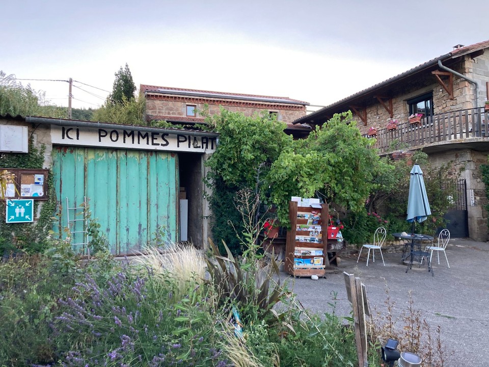 Frankreich - Véranne - Rezeption am Zeltplatz 