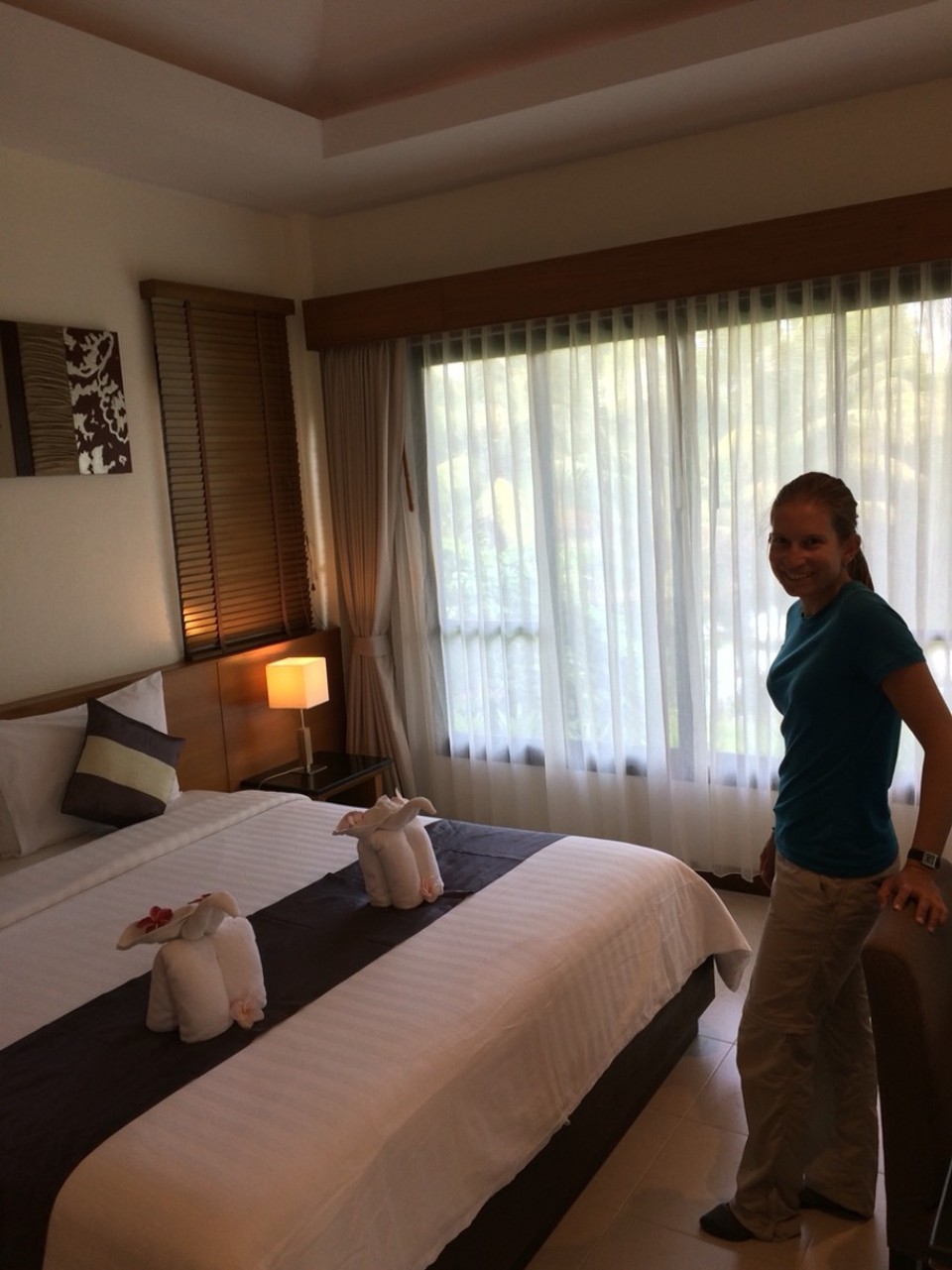 Thailand - Khao Lak Blue Lagoon Resort - Nach so manchem Hostel ist hier so eine Villa ganz für uns mal was anderes (die Kleidung ist noch Australisch)