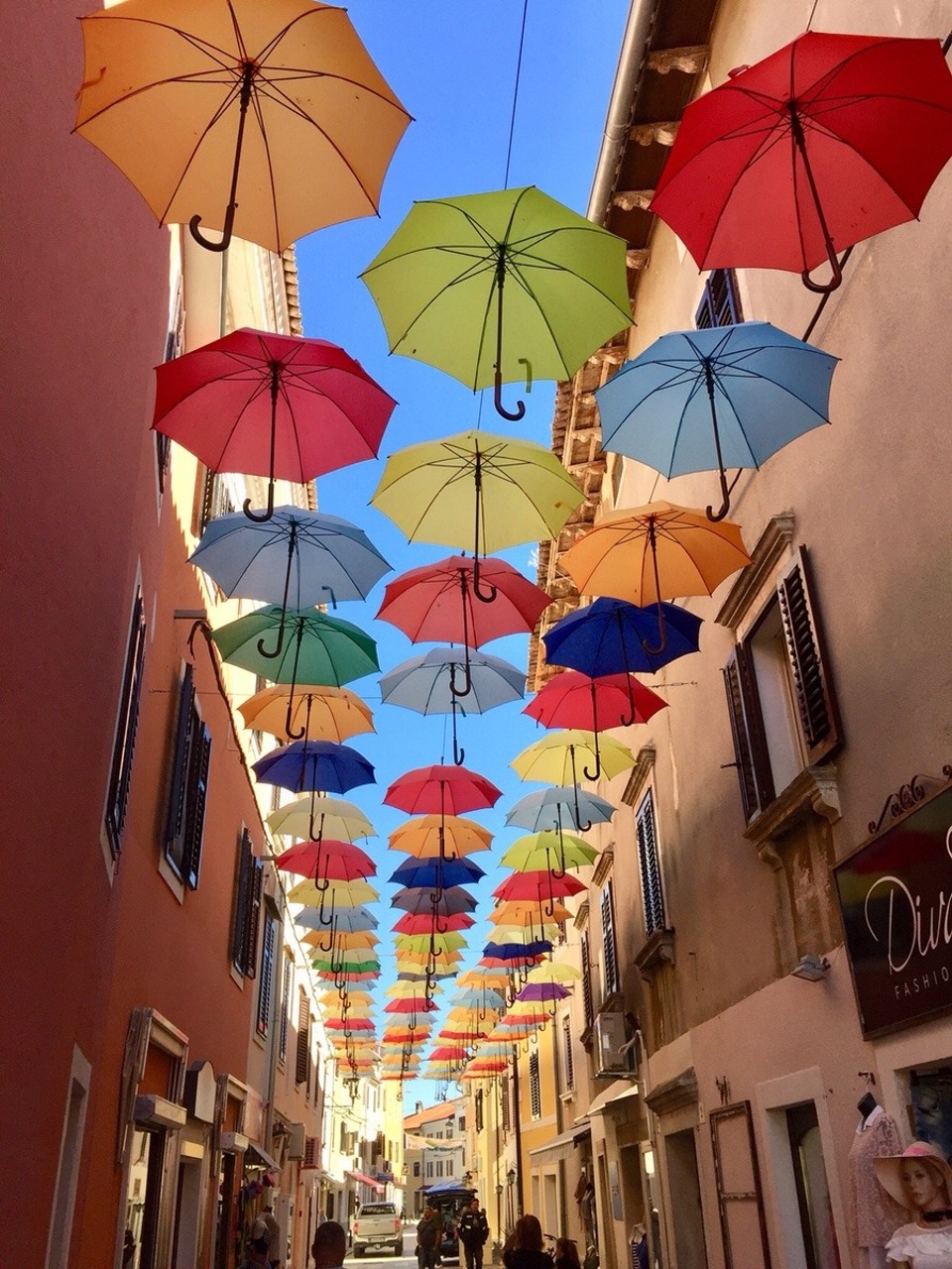 Kroatien - Novigrad - Altstadt Gassen 
