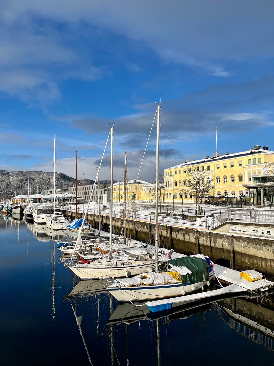 Norwegen - Lillehammer - Bahnhof Trondheim, in der Nähe des Hafens