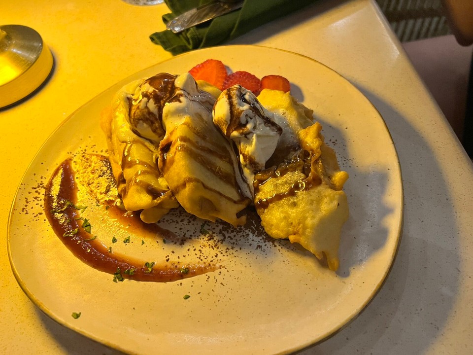 Indonesien - Klungkung - Gebackene Banane 🍌