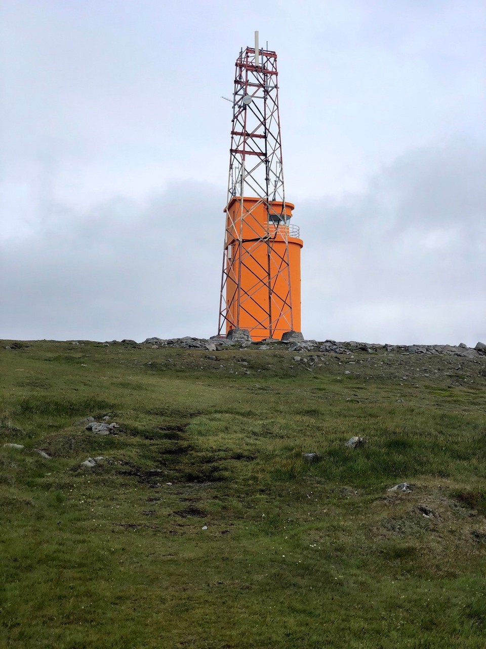 Island - Sveitarfélagið Hornafjörður - Ein kurzer Blick zum Hvalnes Leuchtturm darf auch nicht fehlen...