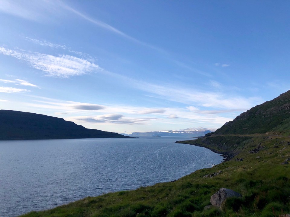 Island - Súðavíkurhreppur - Und schon geht es wieder raus aus dem Skötufjörður...