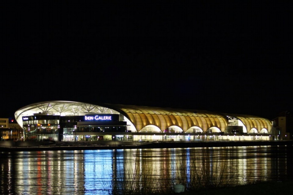 Deutschland - Ludwigshafen  - Rhein-Galerie von der Mannheimer Seite