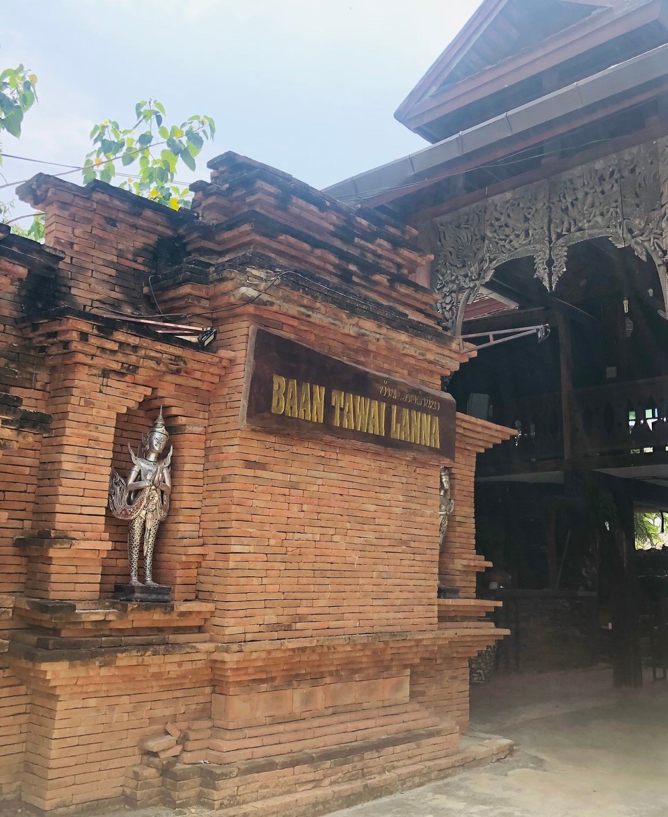 Thailand - Mae Rim - Das „Holzdorf“ 🪵🪑🪃