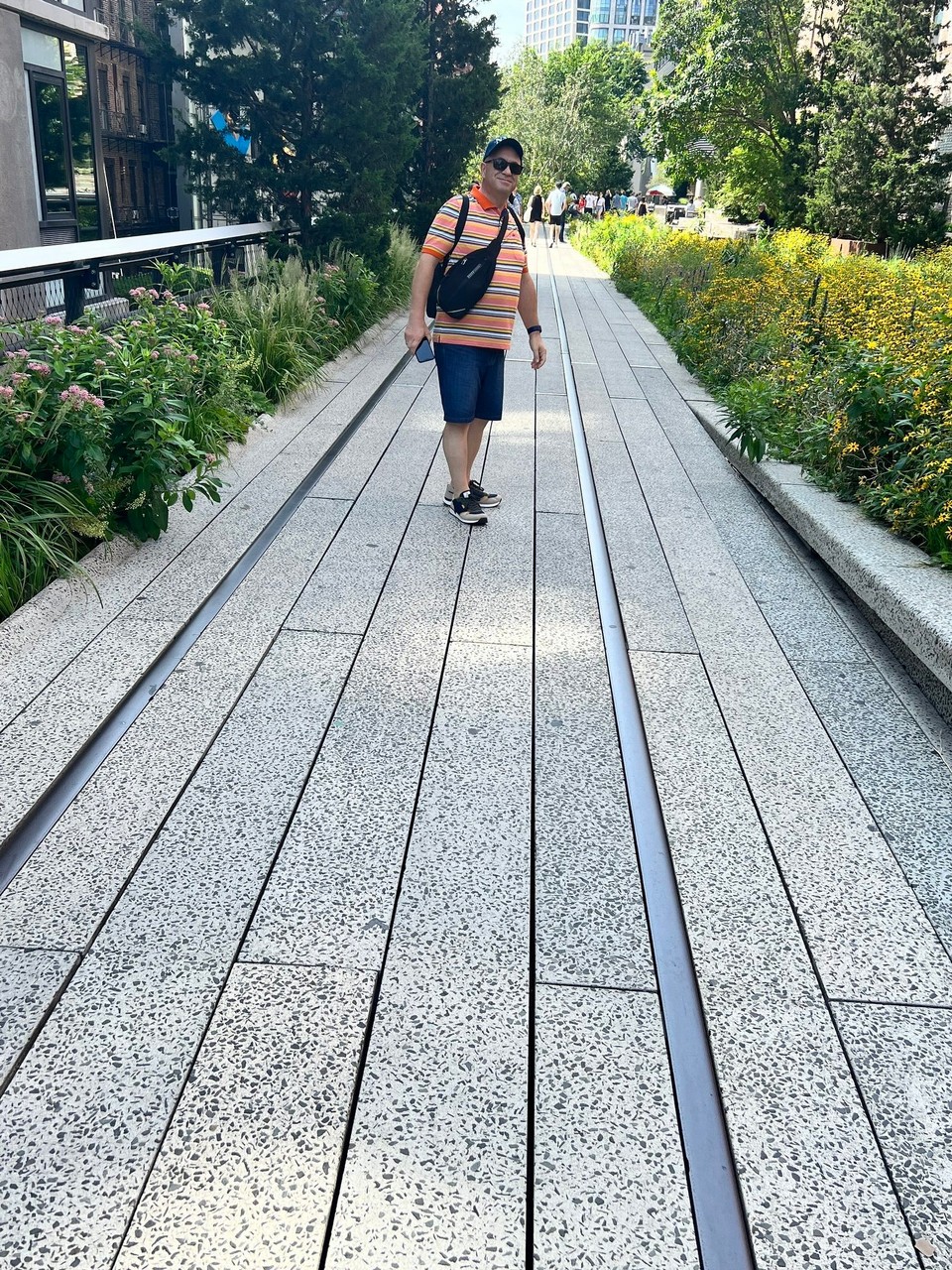 Vereinigte Staaten - New York - Hier wurden die Schienen in den Weg integriert 