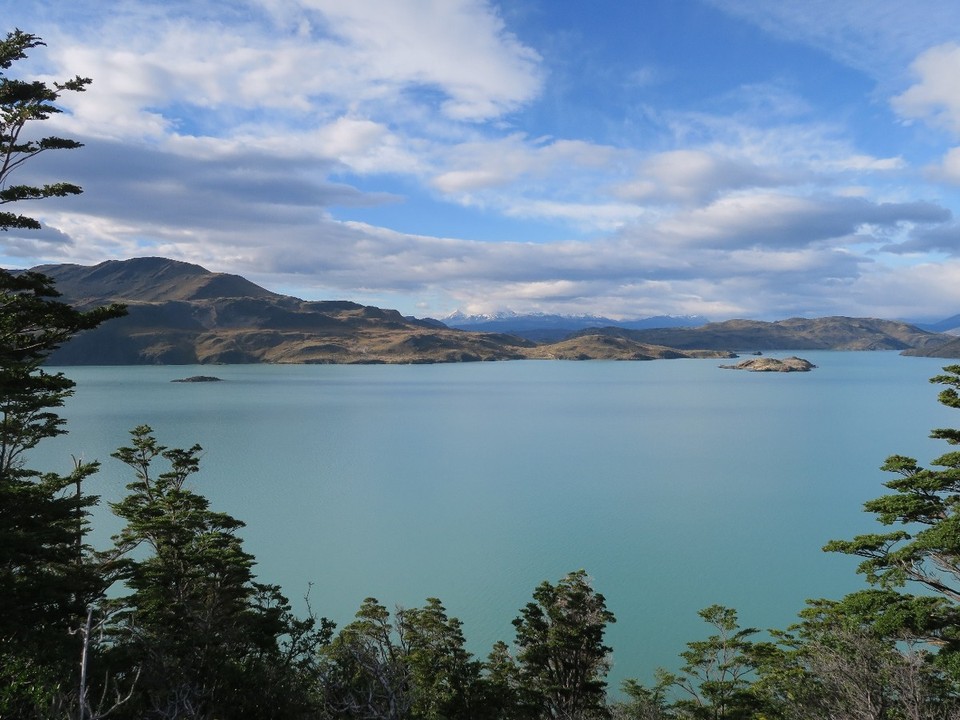 Chile - Torres del Paine National Park - J6 : journee seche, enfin! De Italiano a los torres, 28 km