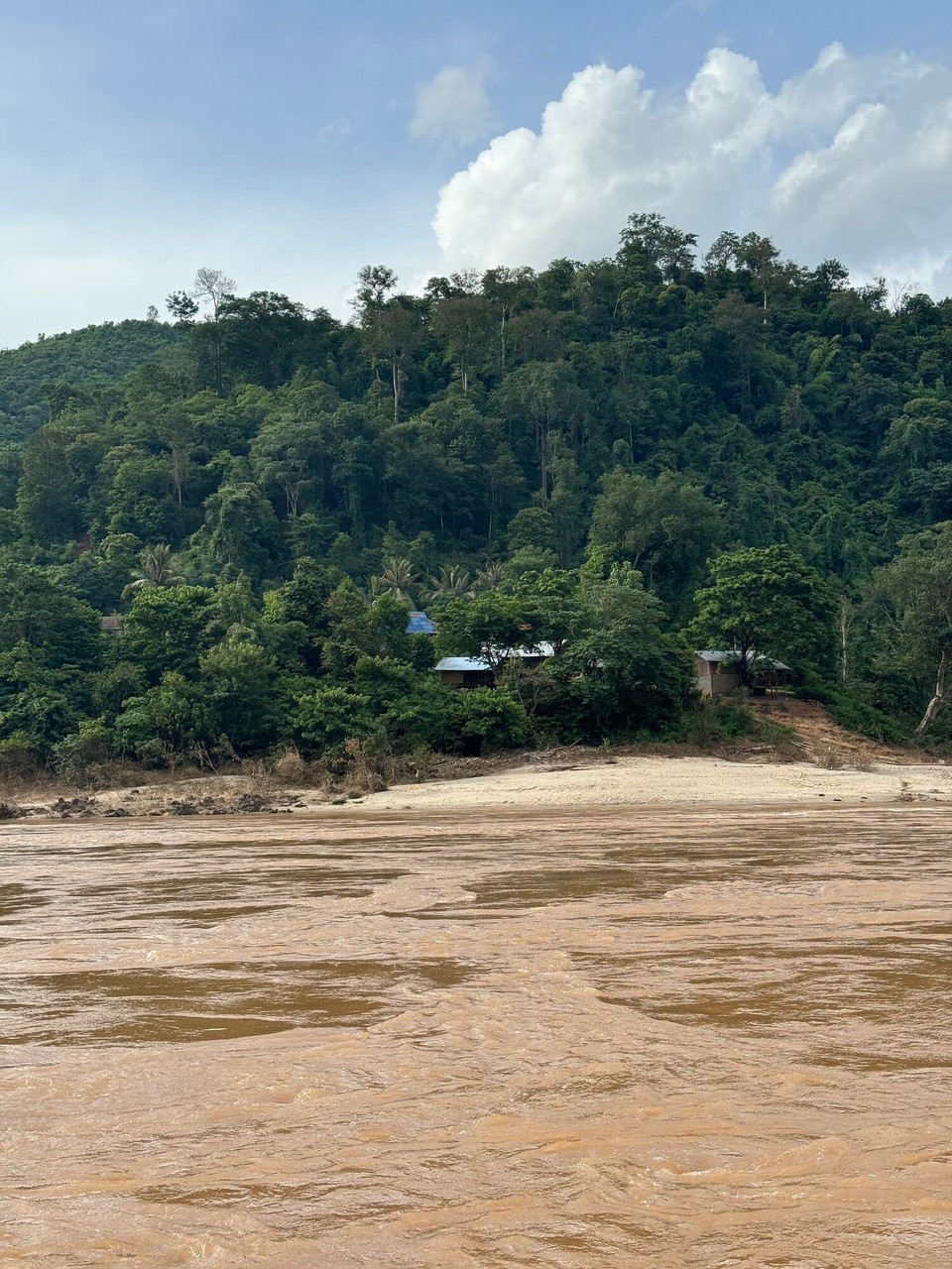 Laos - Nga - 