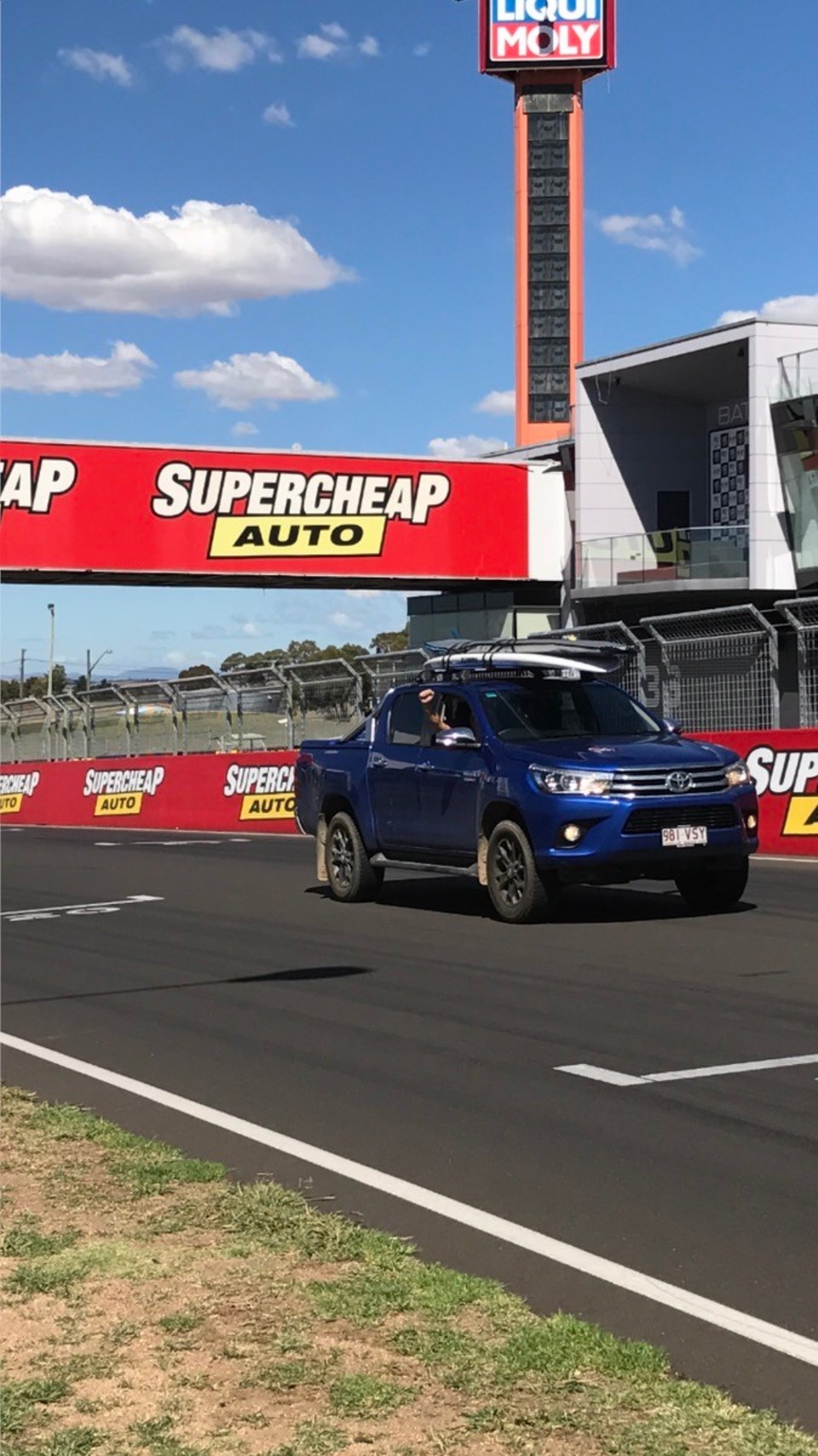 Australia - Bathurst - Yay the Toyota finally wins Bathurst!