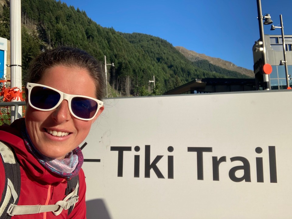 Neuseeland - Queenstown - Start am Tiki Trail hinauf zum Gipfel des Ben Lomond (1748m)