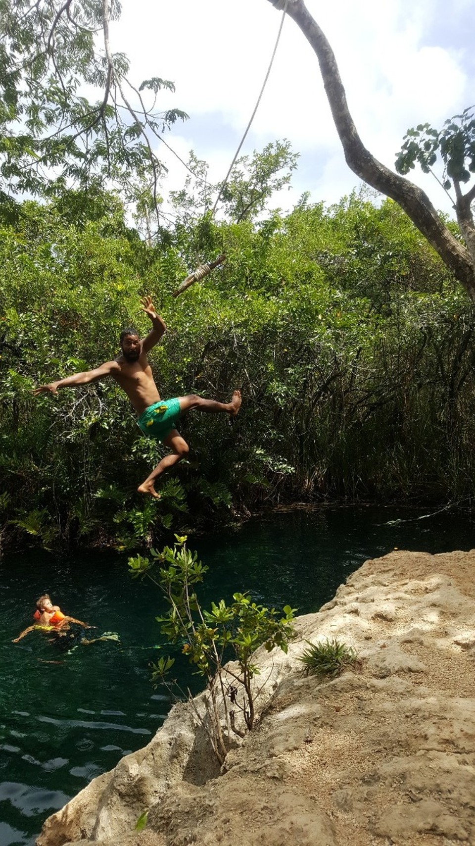 Mexiko - Tulum - Haltungsnote: Naja... auf Grund fehlender Symetrie 2 von 10 Punkten. 
