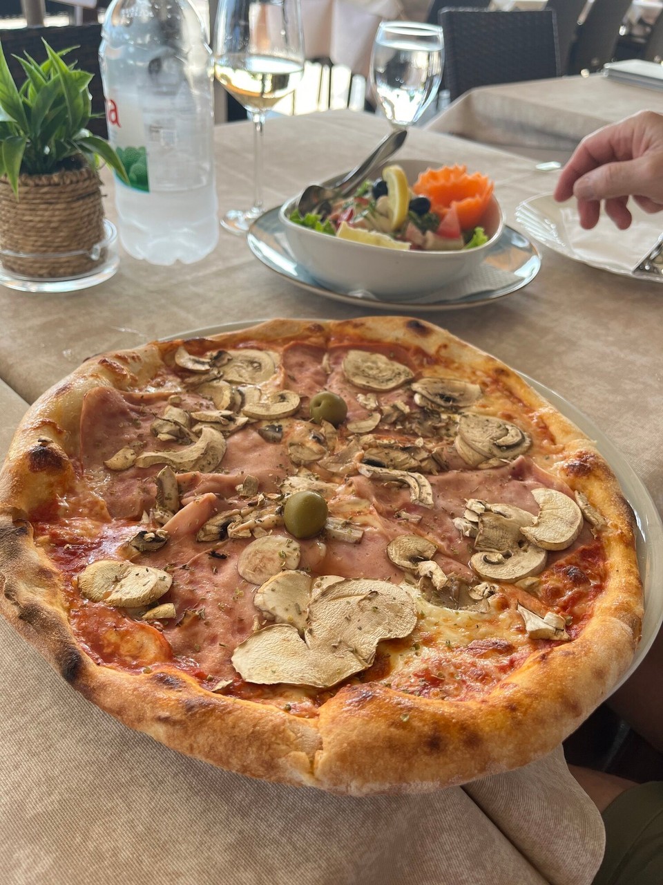 Kroatien - Poreč - Pizza 