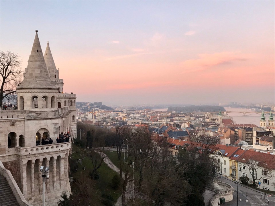 Ungarn - Budapest - Fisherman’s Bastion | Abenddämmerung
