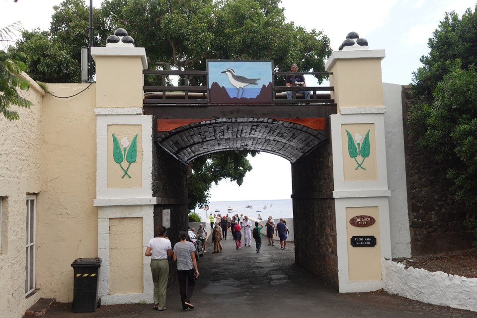 Sankt Helena - Jamestown - Port vun der Stadseit