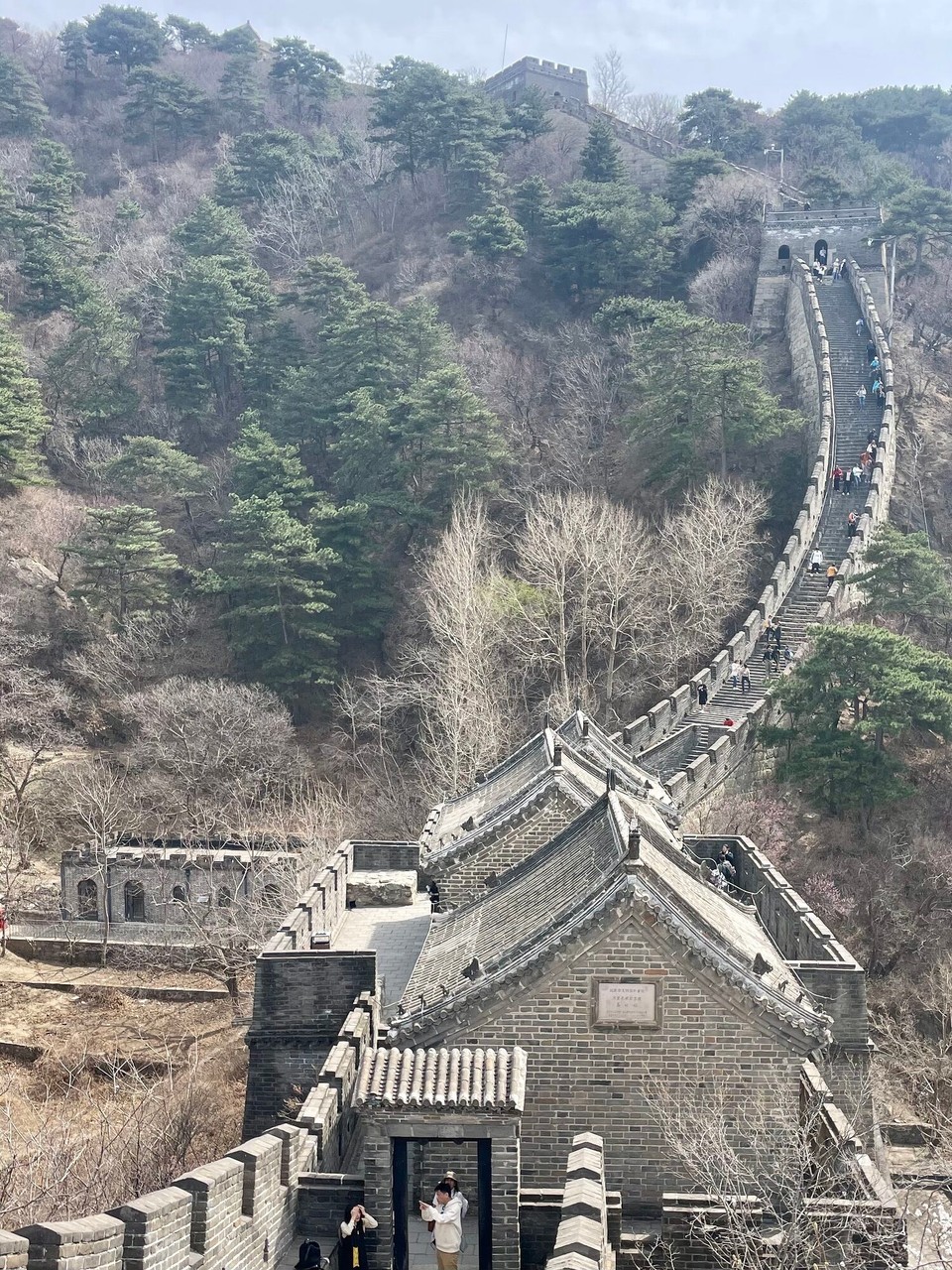 China - Beijing - Ase steil isches zum Teil gsii, die Wanderig het üüs denn aso scho is Schwitze broocht…
