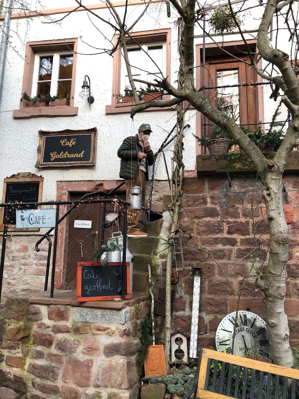 Deutschland - Ludwigshafen - Mike besorgt Kuchen!