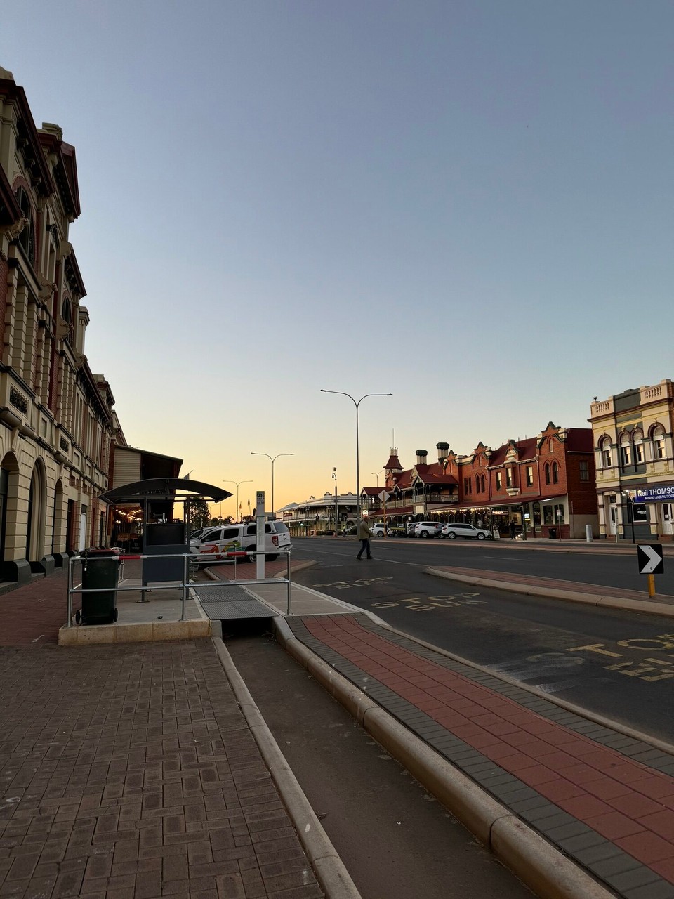 Australien - Kalgoorlie - Es isch ganz es eignes Städtli. Gebäude sind alli no so wias erbaut worda sind.