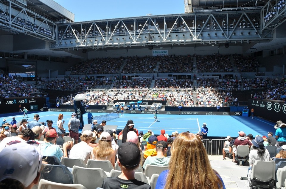 Australien - Melbourne - gut gefülltes Stadion