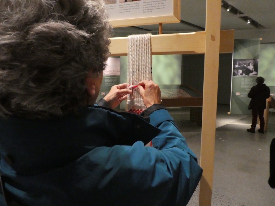 Canada - Vancouver - Trying my hand at weaving
