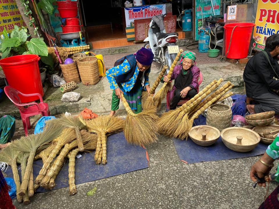 Vietnam - Meo Vac - 