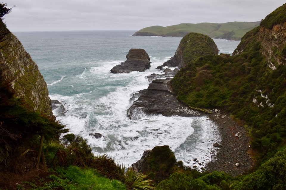 Neuseeland - Owaka - Auf dem Weg zum nächsten Ziel finden wir diese schöne Bucht.
