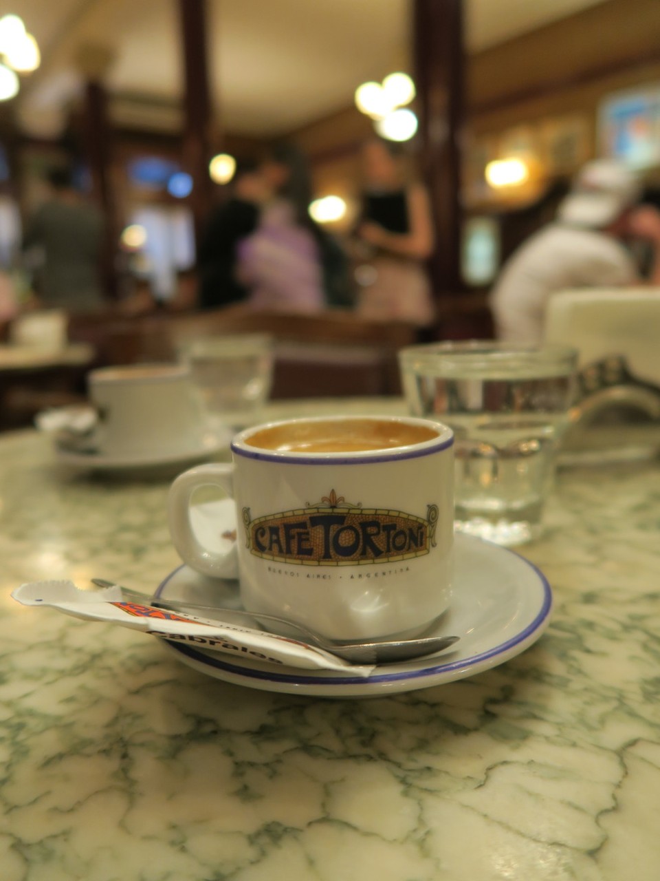 Argentina - Buenos Aires - Les cafes argentins sont corses et bien bons!