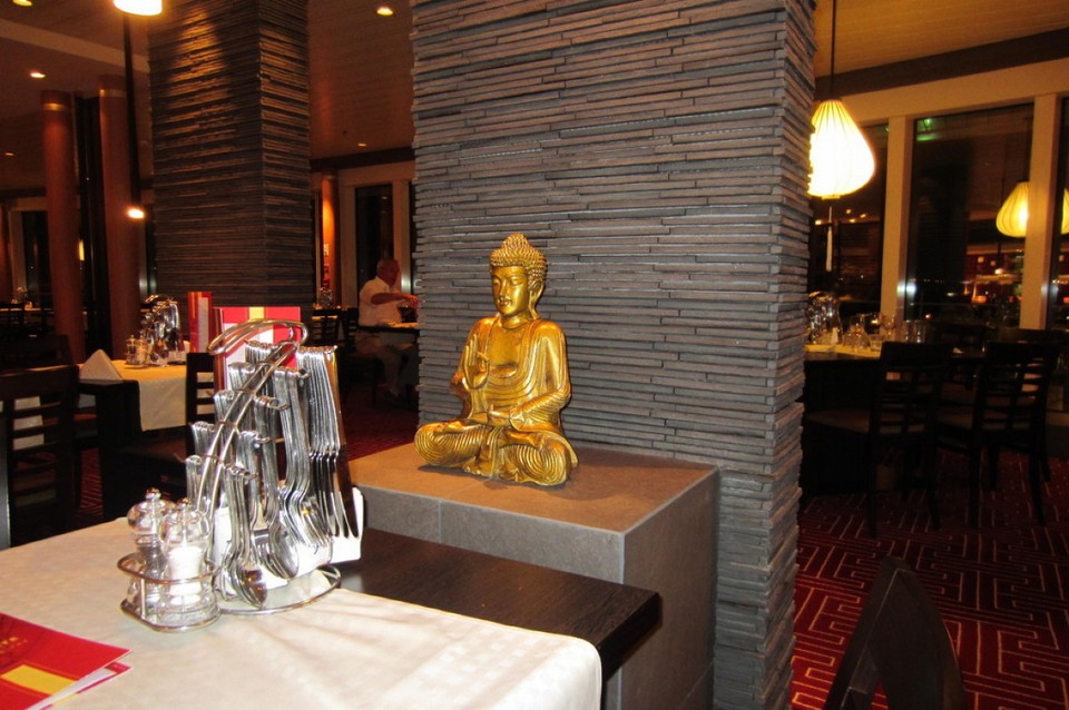 unbekannt - unbekannt - East Restaurant