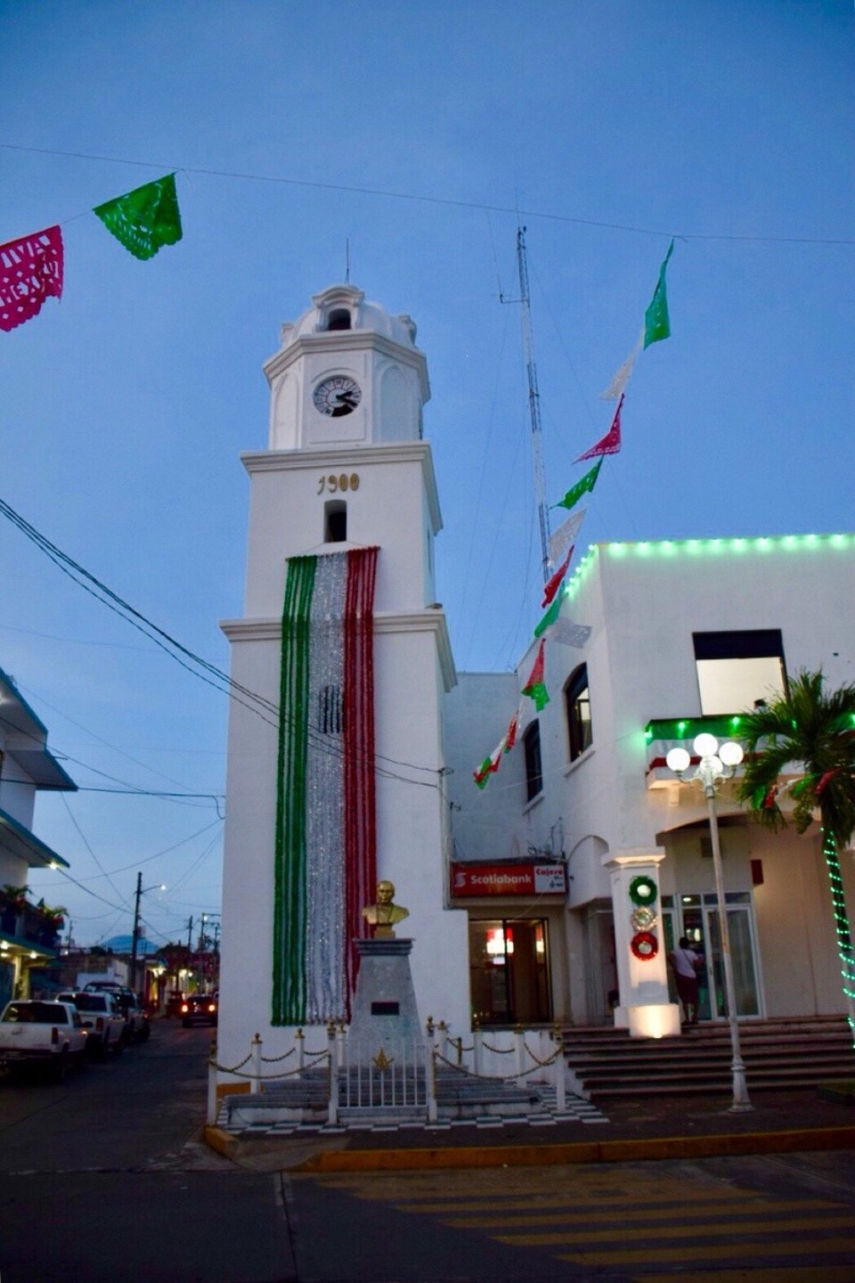 Mexiko - Catemaco - Für 160 km fast 4 Stunden, die Straßen gehen ja gar nicht.