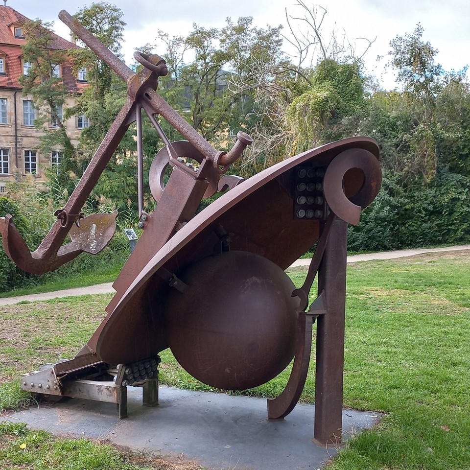 Deutschland - Bamberg - Eisenplastik von B. Luginbühl.
