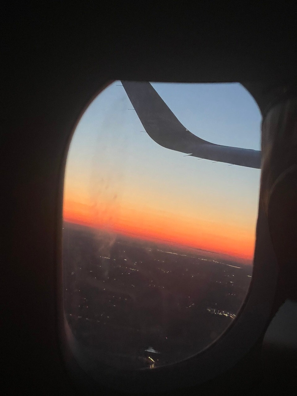 Deutschland - Hamburg - bei Sonnenuntergang gen Zürich