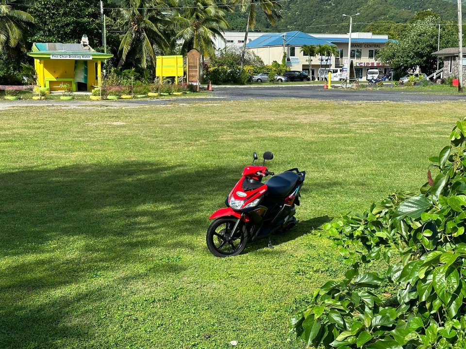 Cookinseln -  - … habe heute mit meinem neuen 🛵Kameraden die Insel umrundet